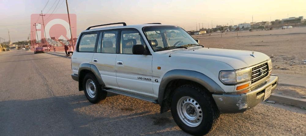 تويوتا لاندكروزر